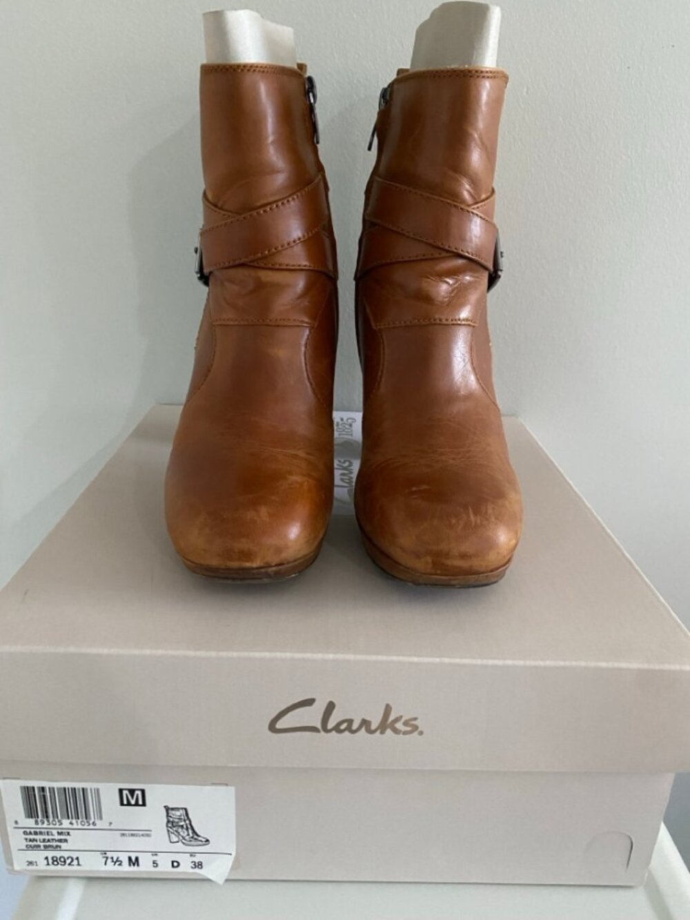 Clarks Leather Ankle Boots 7.5 Tan Gabriel Mix Heeled Booties With Box